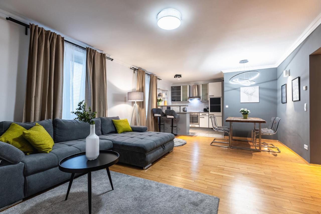 Live Centrally In A Spacious And Modern Apartment In Vienna Luaran gambar