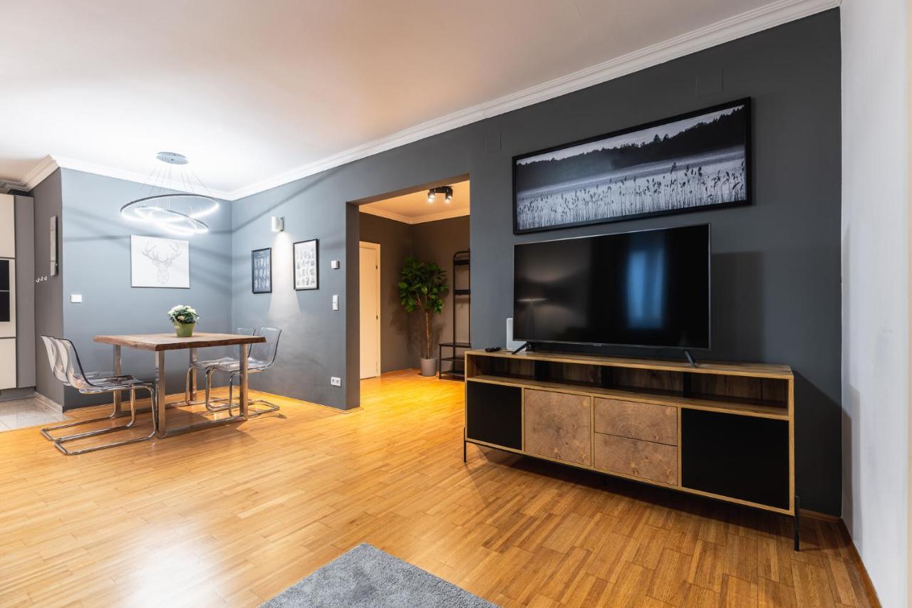 Live Centrally In A Spacious And Modern Apartment In Vienna Luaran gambar