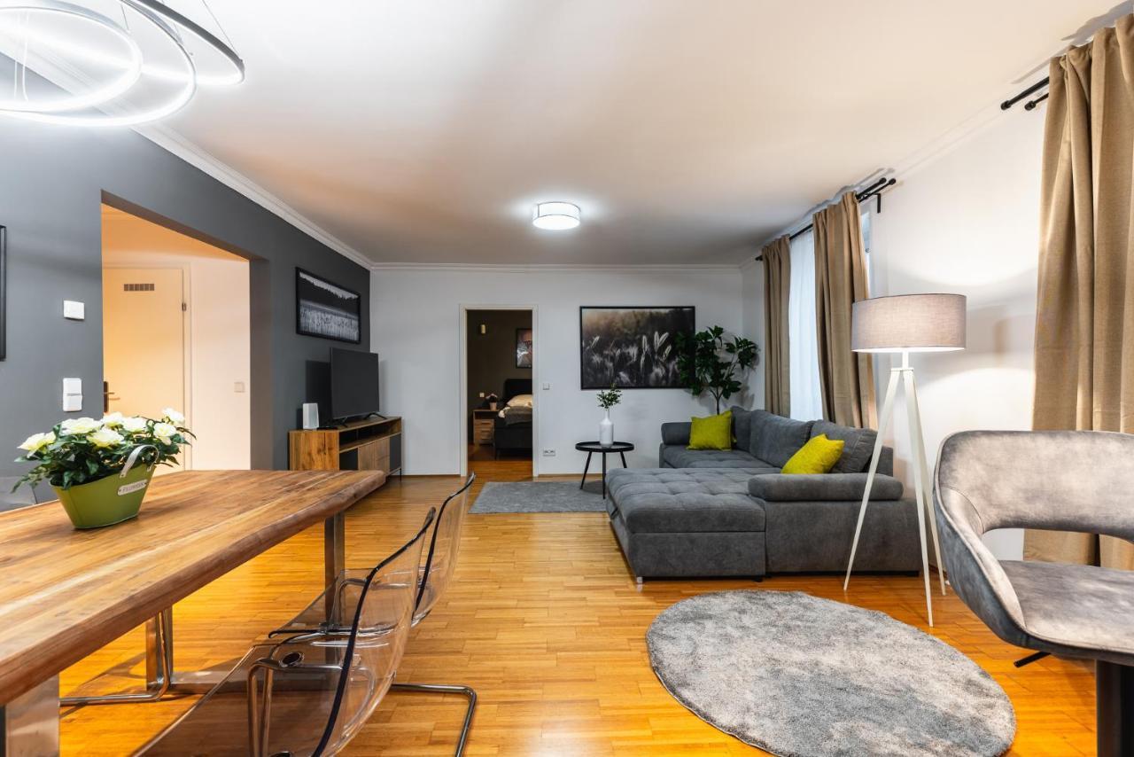 Live Centrally In A Spacious And Modern Apartment In Vienna Luaran gambar